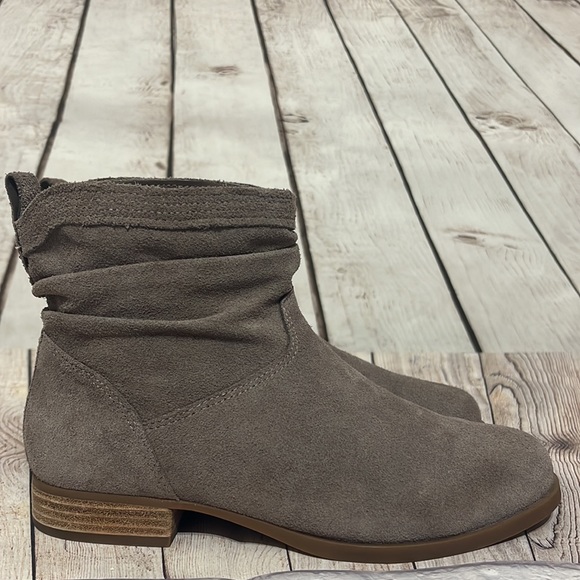 Koolaburra by UGG “Lorelei” Bootie, Size 7 - Picture 4 of 10